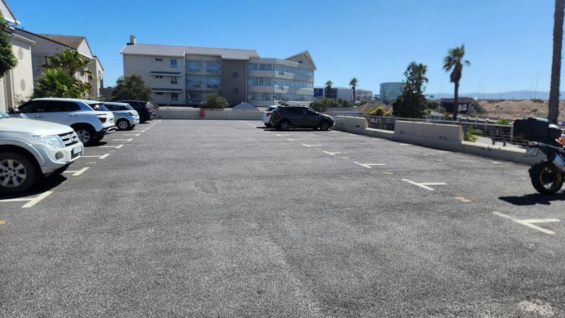 To Let 2 Bedroom Property for Rent in Lagoon Beach Western Cape
